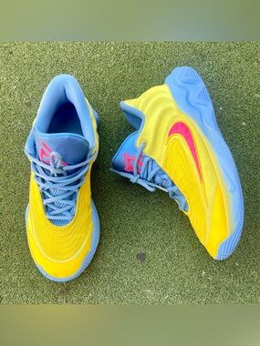 Nike Giannis Immortality 4 Size 8.5